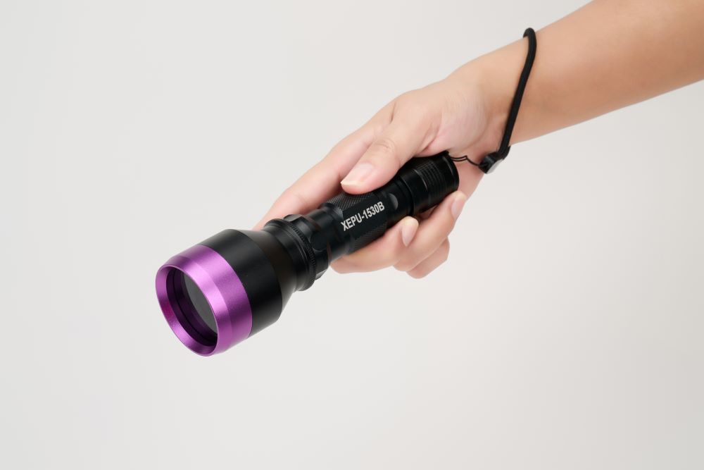 XEPU-1530B UV flashlight for Oxygen Cleaning