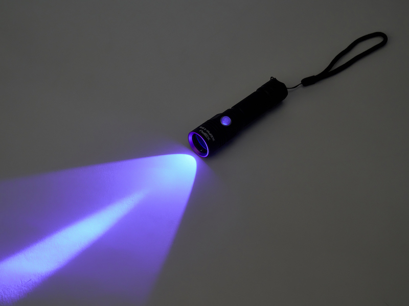 Mini Black Light UV Flashlight XEPU-150B